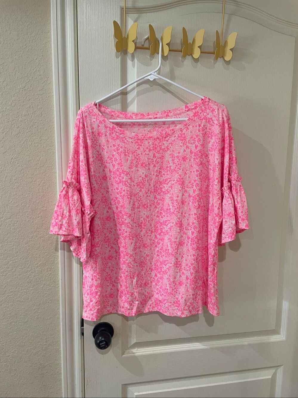 Lilly Pulitzer NWOT ruffle trim sleeve size XL